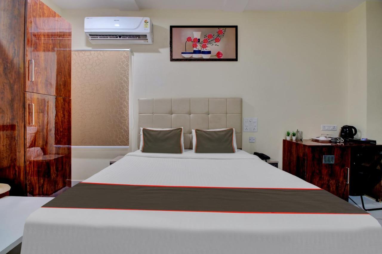 Collection O Hotel Mango Tree Khammam Eksteriør billede