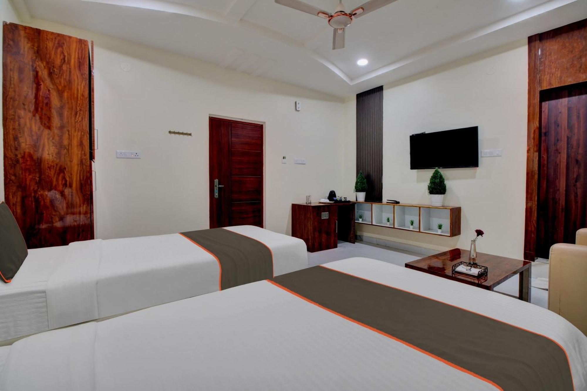 Collection O Hotel Mango Tree Khammam Eksteriør billede